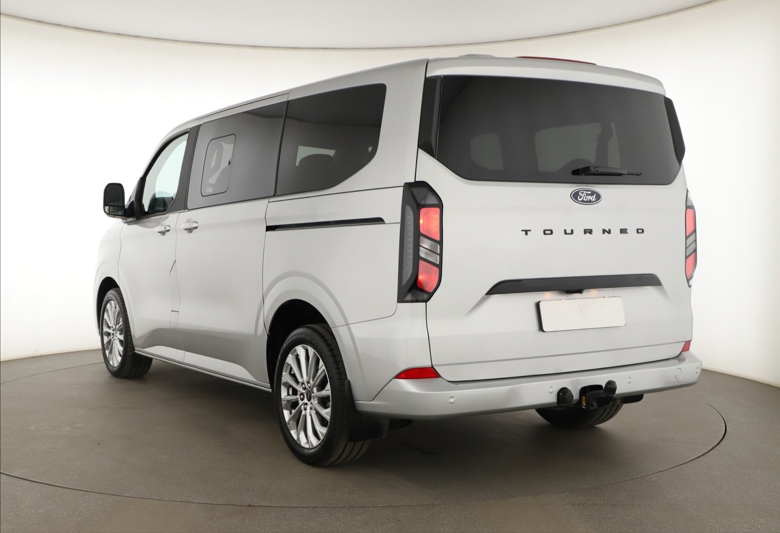 Ford Tourneo Custom - 2024