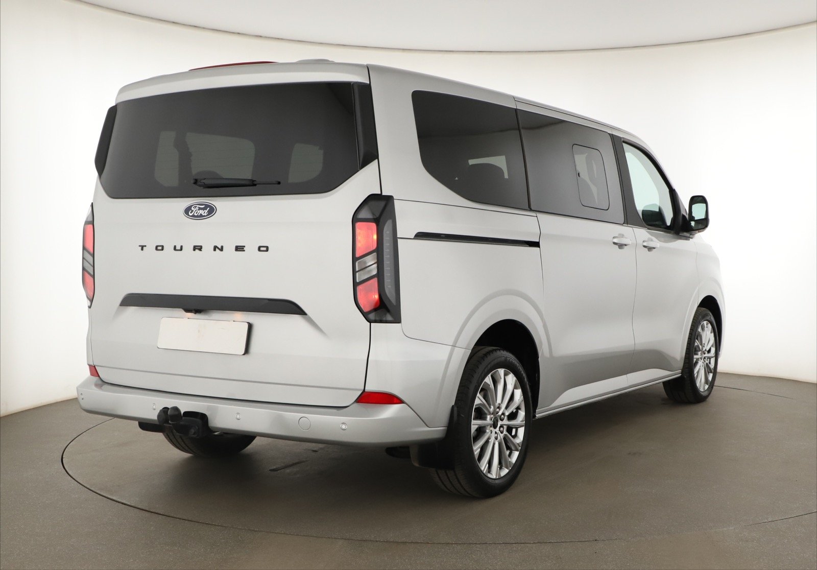 Ford Tourneo Custom - 2024