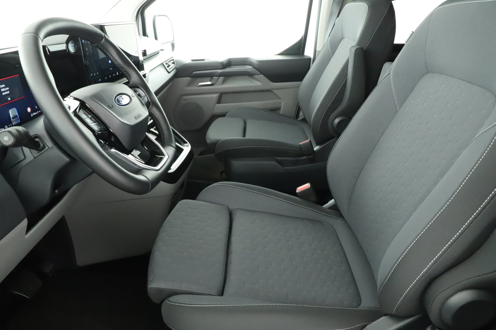 Ford Tourneo Custom - 2025