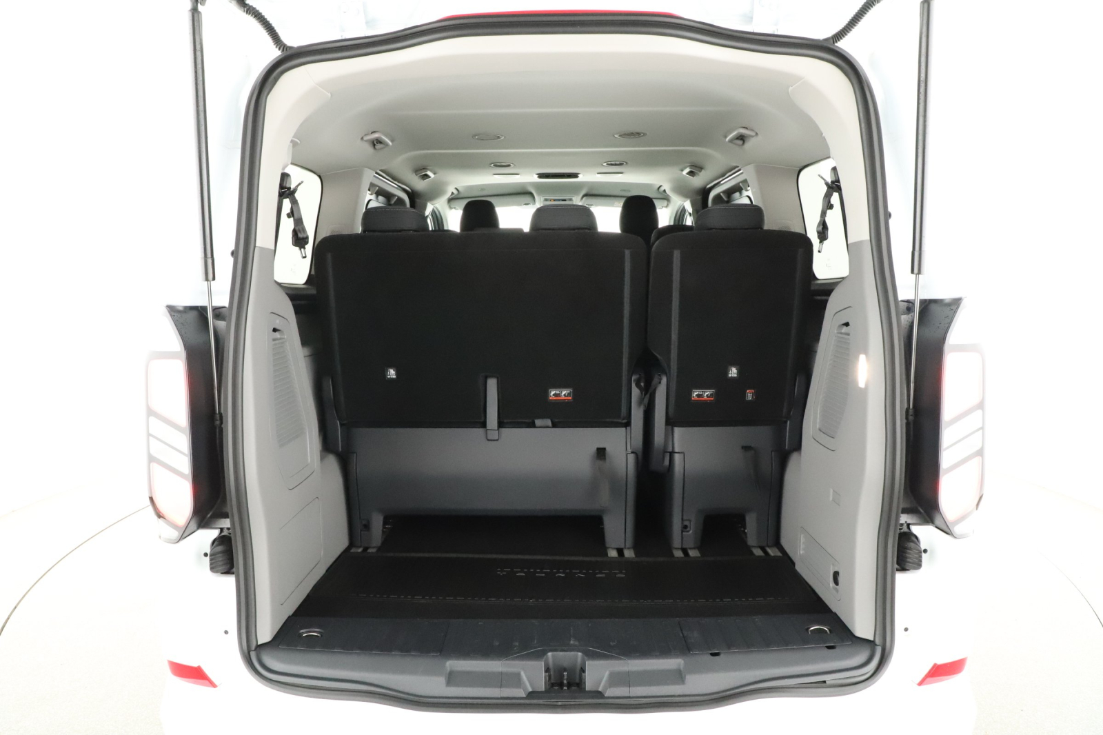 Ford Tourneo Custom - 2025