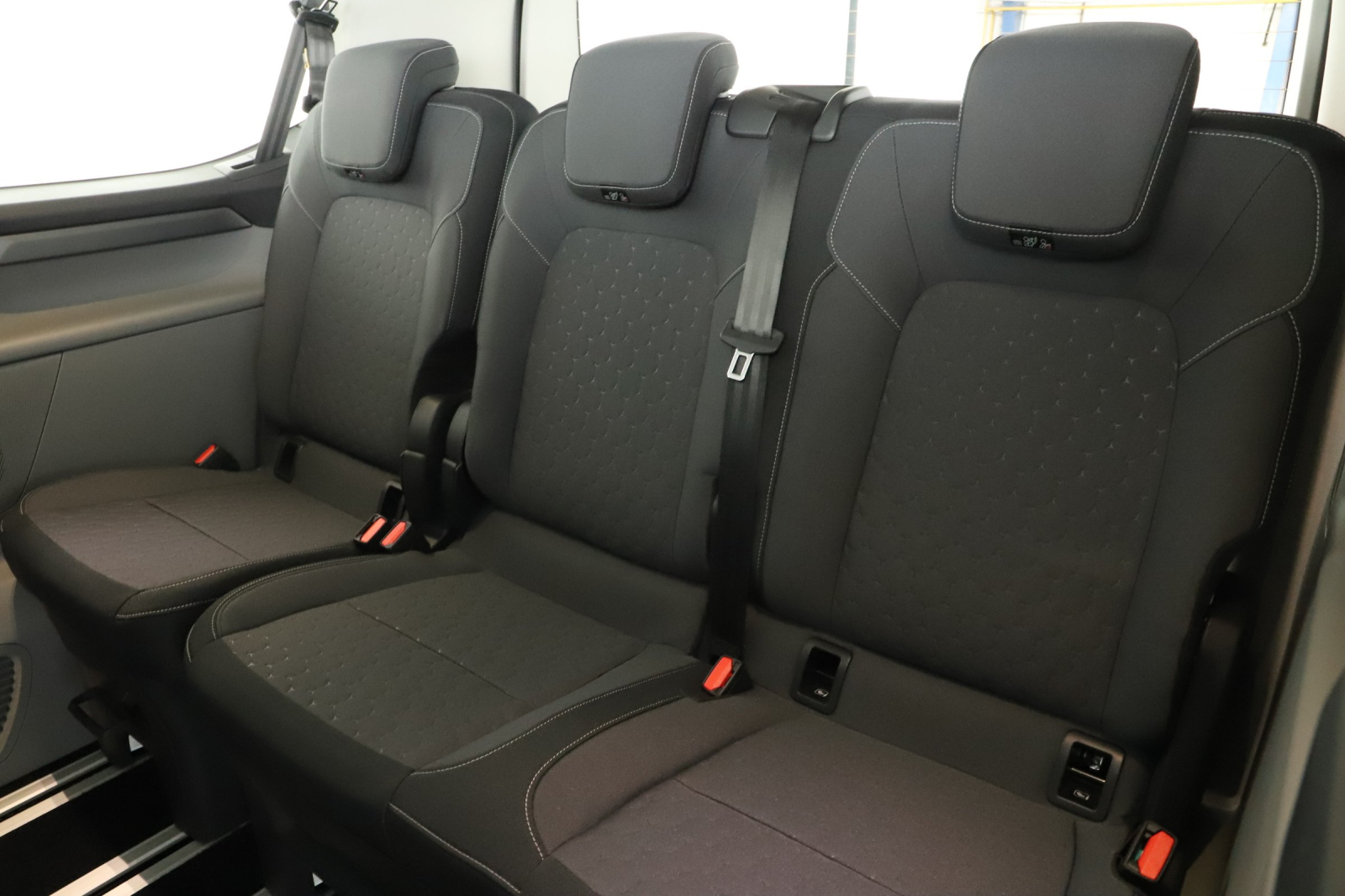 Ford Tourneo Custom - 2025