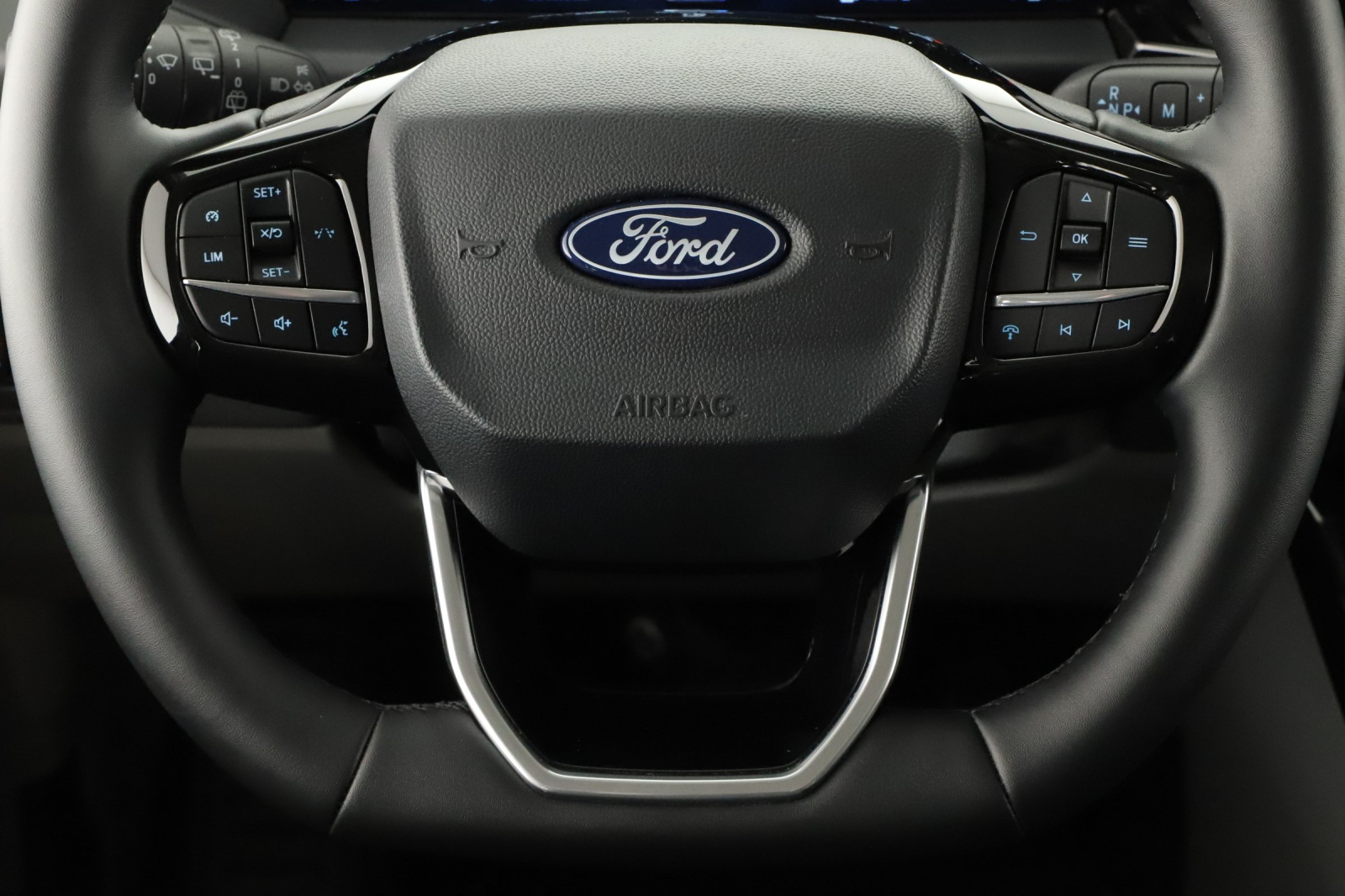 Ford Tourneo Custom - 2025