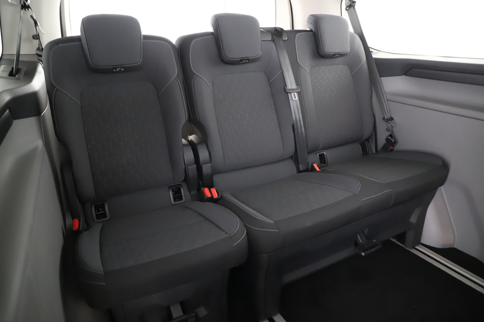 Ford Tourneo Custom - 2025