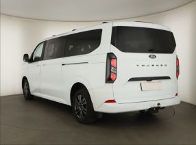 Ford Tourneo Custom - 2025