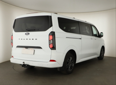 Ford Tourneo Custom - 2025