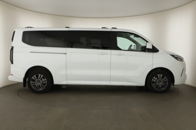 Ford Tourneo Custom - 2025