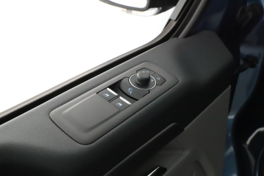 Ford Tourneo Custom - 2025