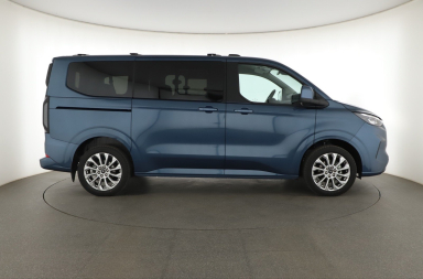 Ford Tourneo Custom - 2025