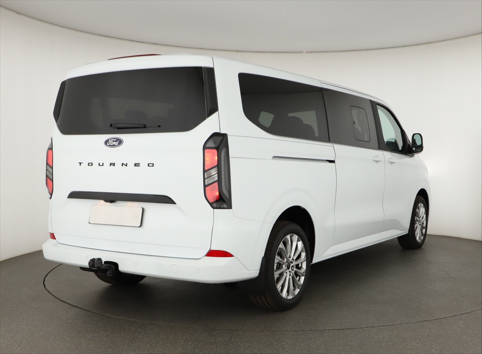 Ford Tourneo Custom - 2024