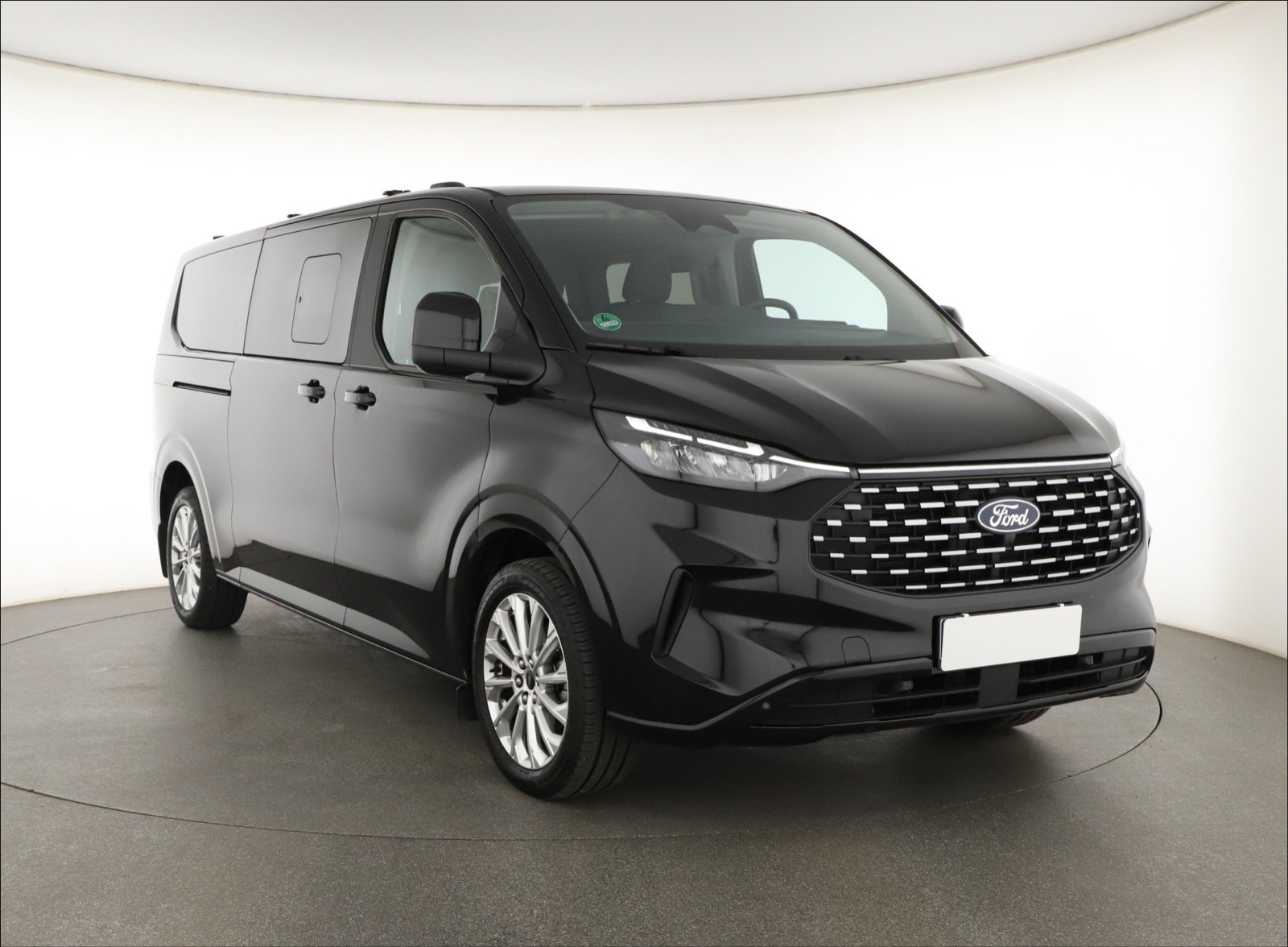 Ford Tourneo Custom - 2024