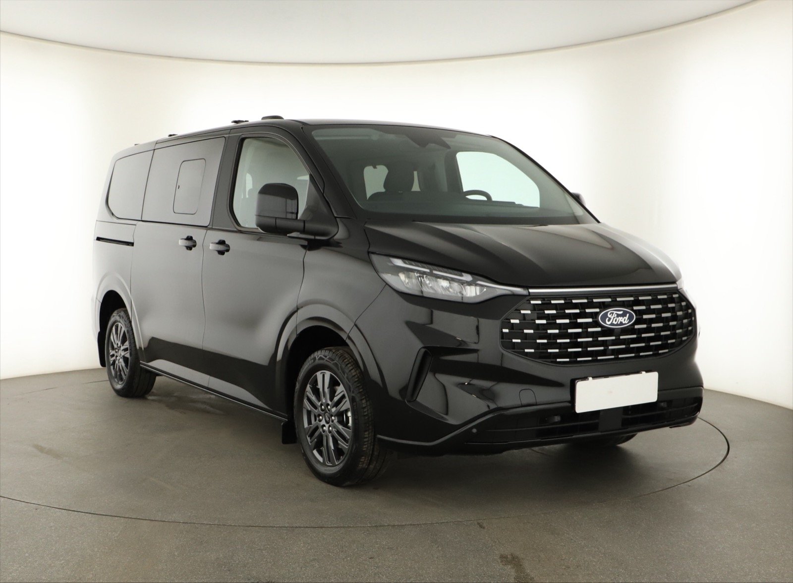 Ford Tourneo Custom - 2025