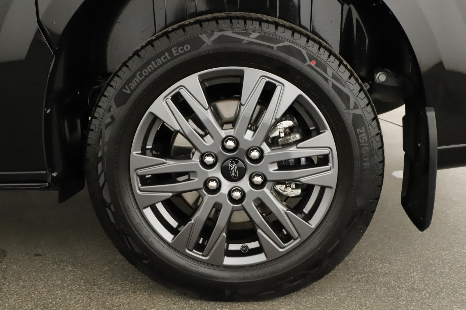 Ford Tourneo Custom - 2025