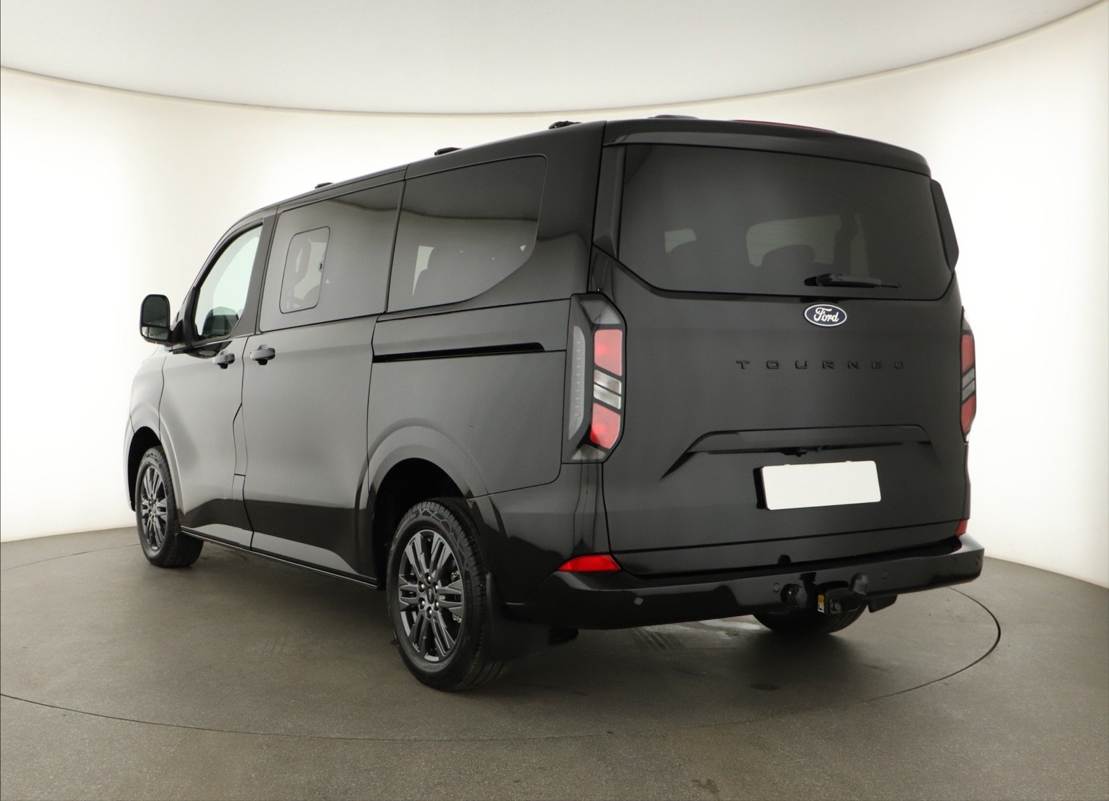 Ford Tourneo Custom - 2025