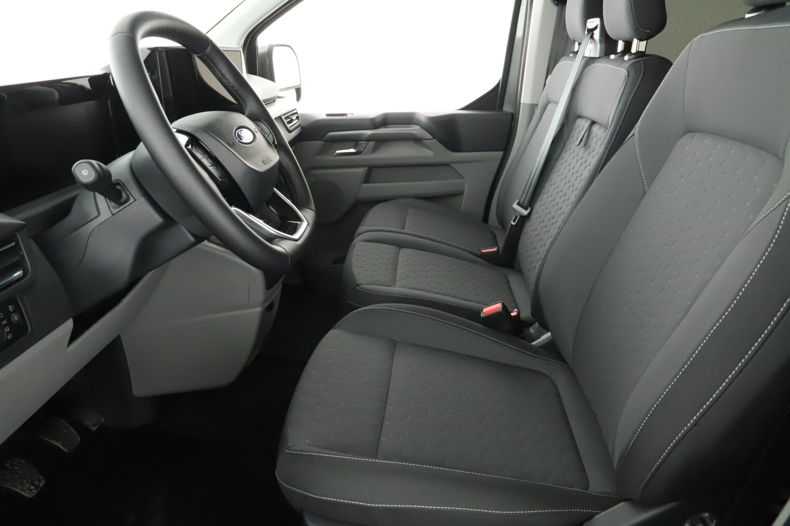 Ford Tourneo Custom - 2025