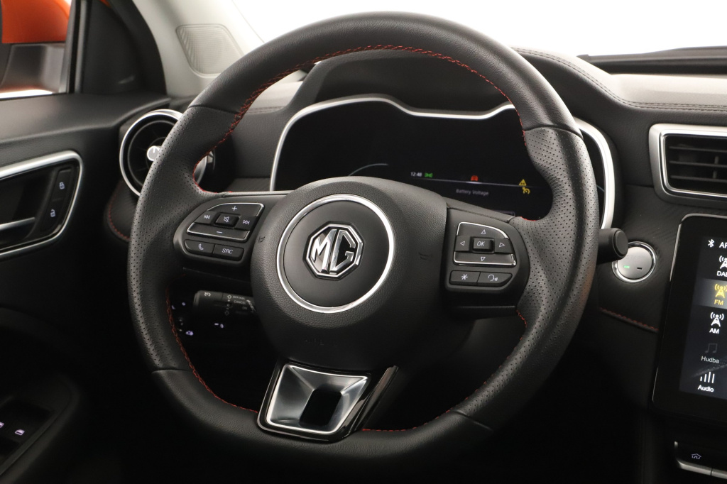 MG ZS SUV