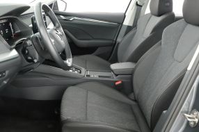 Škoda Octavia - 2023