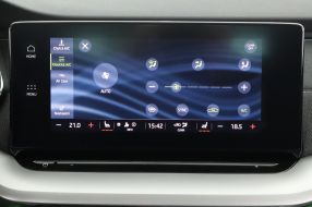 Škoda Octavia - 2023