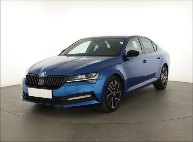 Škoda Superb - 2024