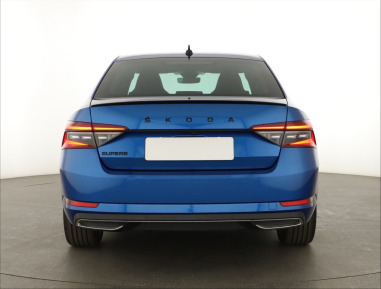 Škoda Superb - 2024
