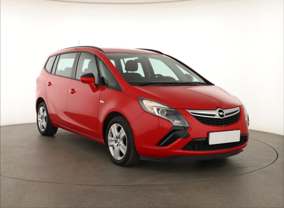 Opel Zafira - 2014