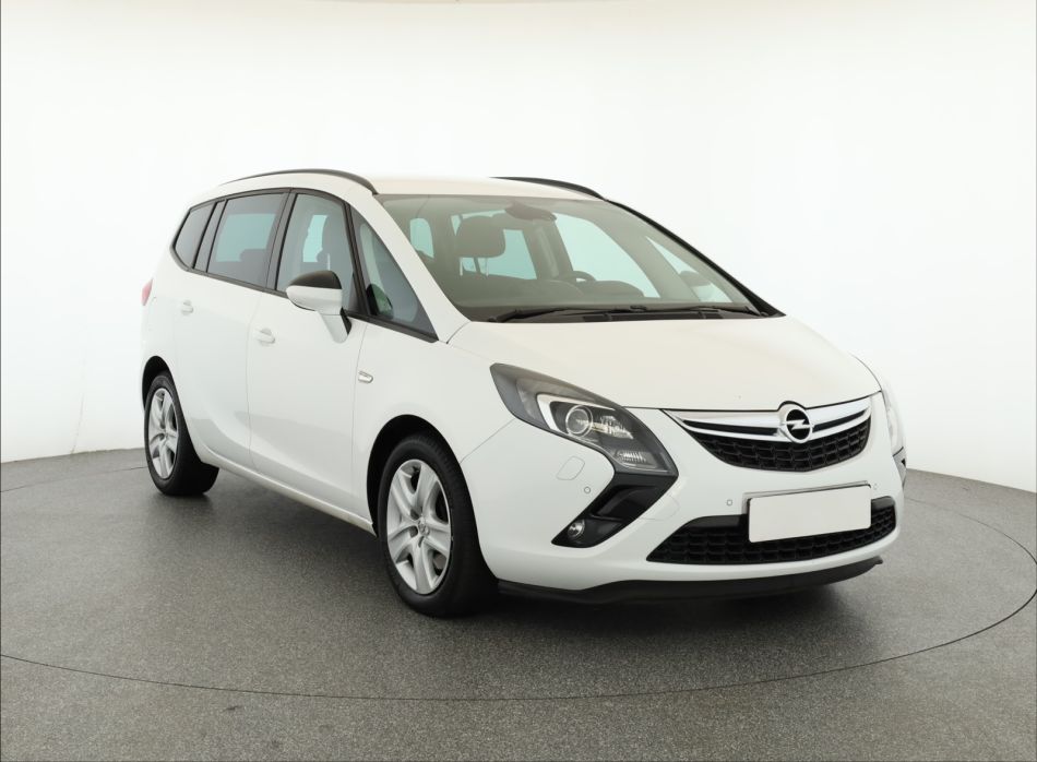 Opel Zafira - 2013