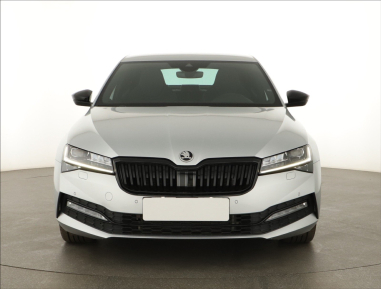 Škoda Superb - 2024
