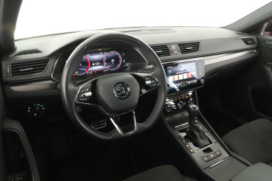 Škoda Superb - 2024
