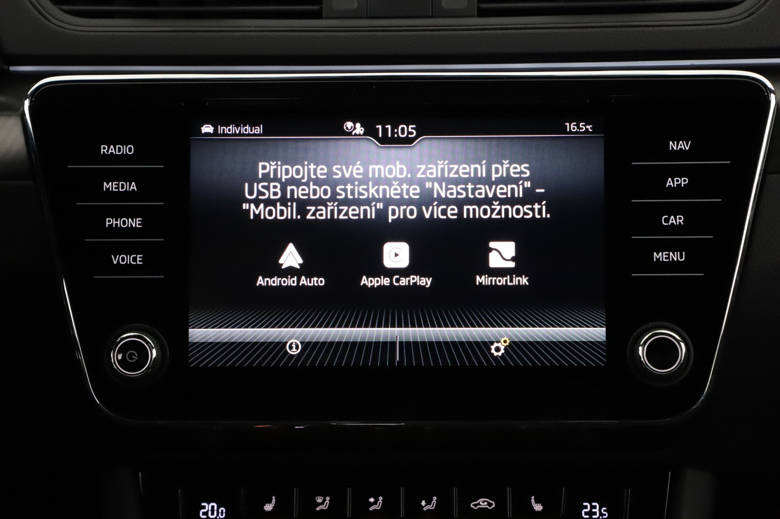 Škoda Superb - 2024