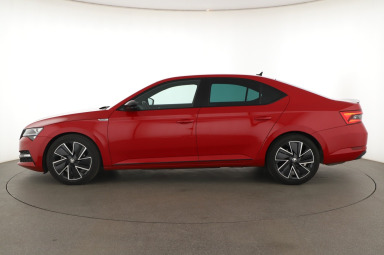Škoda Superb - 2024