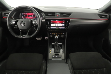 Škoda Superb - 2024