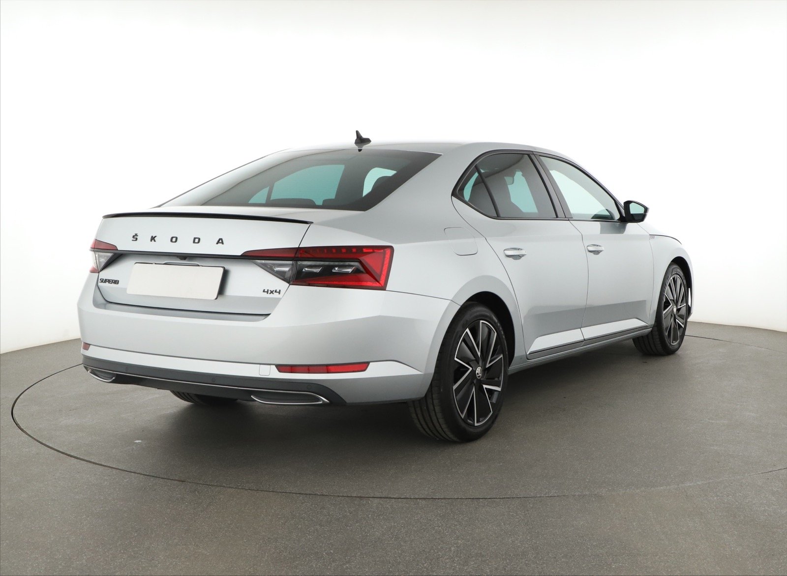 Škoda Superb - 2024