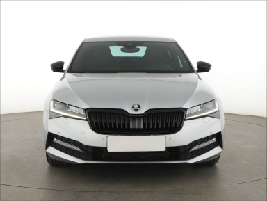 Škoda Superb - 2024
