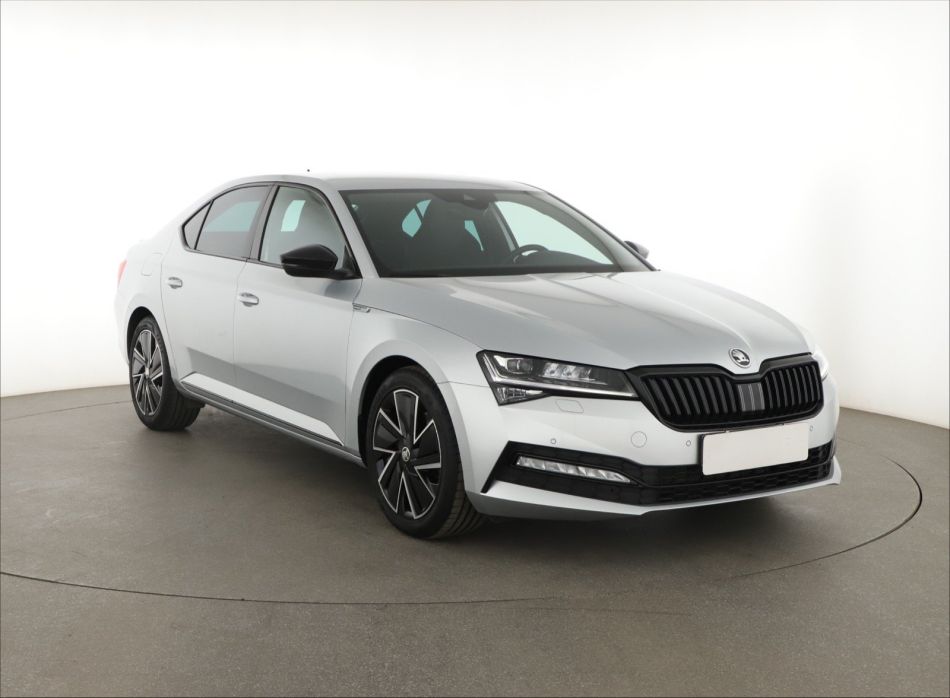 Skoda Superb - 2024