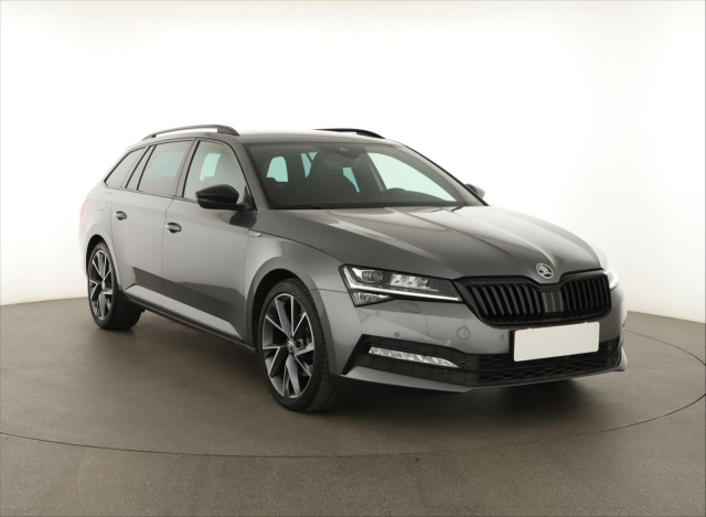 Škoda Superb 2024