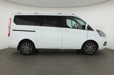 Ford Tourneo Custom - 2023