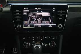 Škoda Superb - 2024