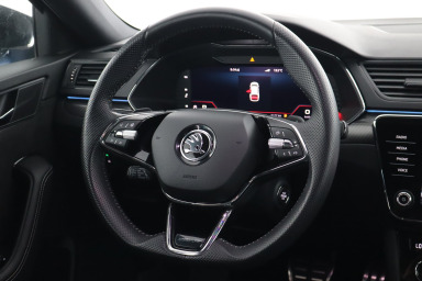 Škoda Superb - 2024