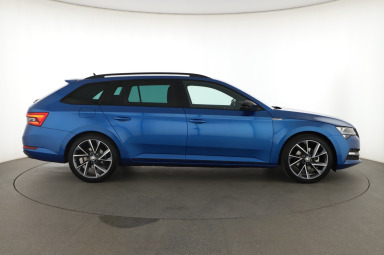 Škoda Superb - 2024