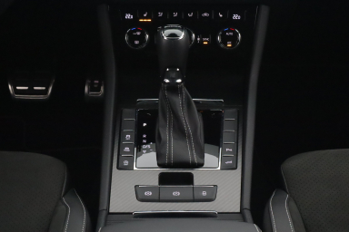 Škoda Superb - 2024