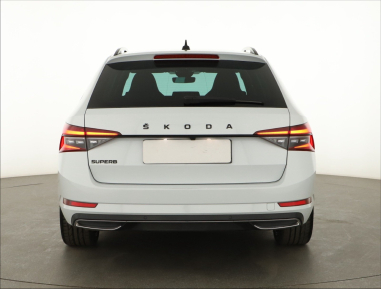 Škoda Superb - 2024