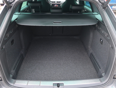 Škoda Superb - 2024
