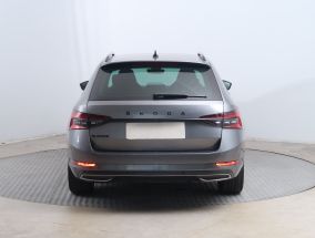 Škoda Superb - 2024