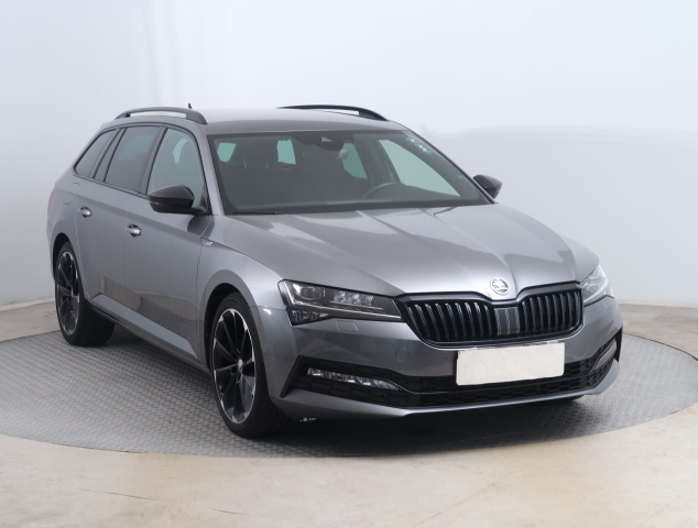 Škoda Superb 2024