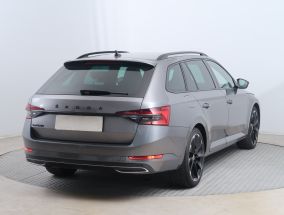 Škoda Superb - 2024