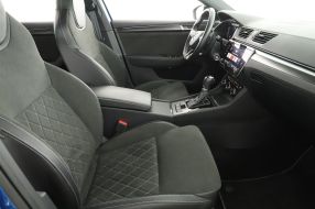 Škoda Superb - 2024