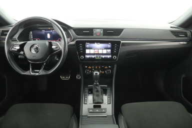 Škoda Superb - 2024