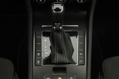 Škoda Superb - 2024