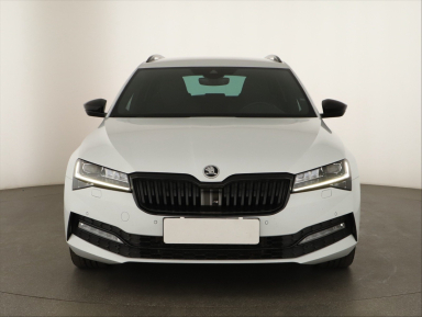 Škoda Superb - 2024