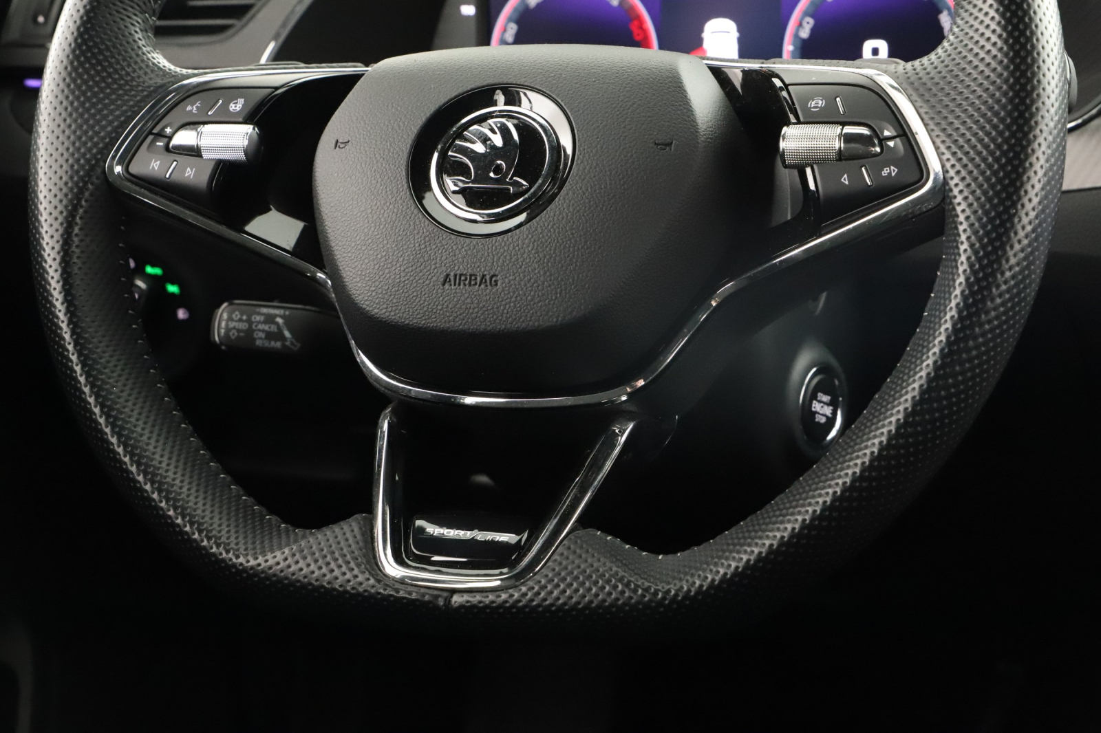 Škoda Superb - 2024