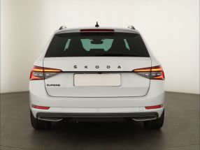 Škoda Superb - 2024